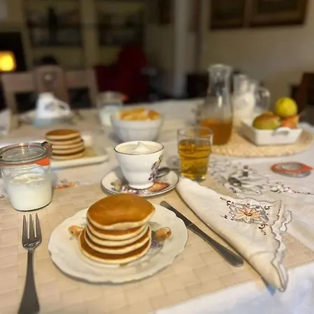 Couette-café Tre Ponti Castiglione Chiavarese